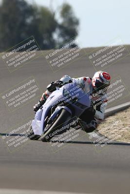 media/Nov-02-2025-Lets Ride (Sun) [[f7a3caa734]]/B Group/1220pm (Turn 2 Outside)/